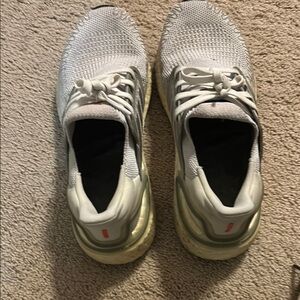 Men's White Running Shoes